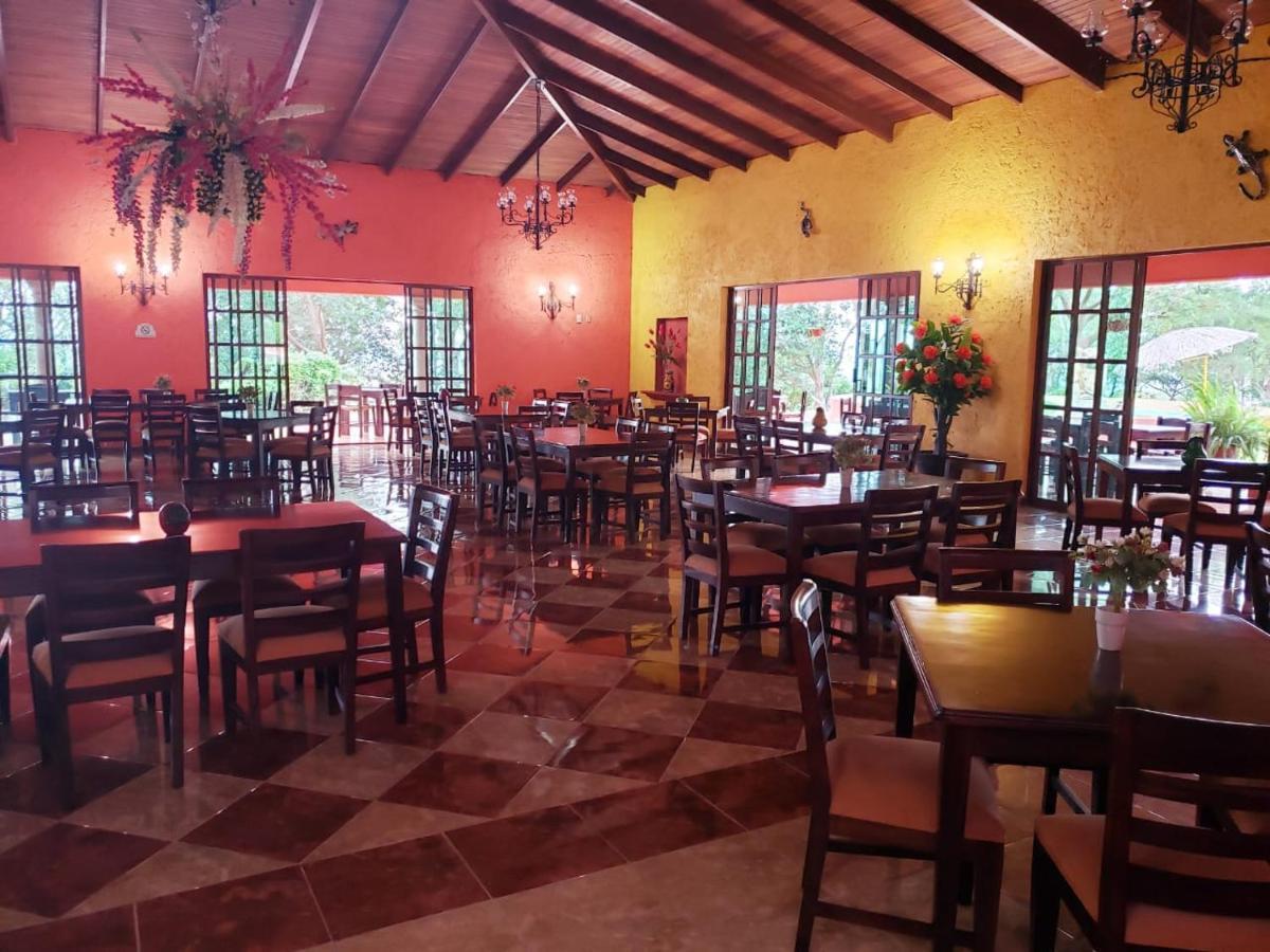 Hotel Hacienda Prom Misantla Exterior photo